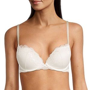 Ambrielle White Lace Plunge Push-up Bra